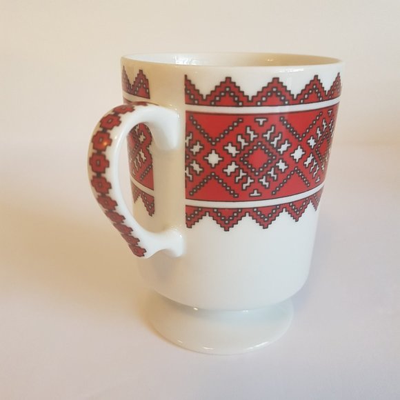 Vintage Ukrainian Mug Teacup Hand Decorated in Canada Ukrainian Pedestal Tea Cup - Picture 4 of 10